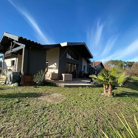 Neuve 120 M2 A Casa vacanze Angresse